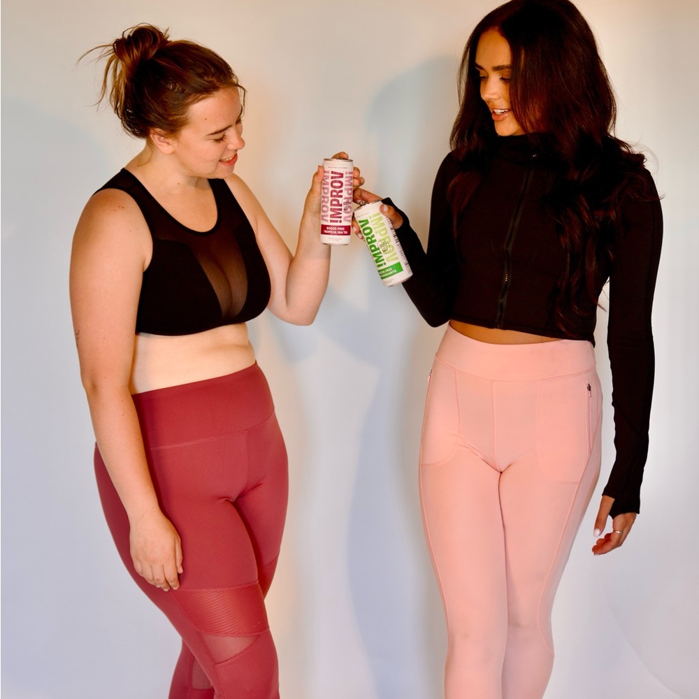 CLOSET CLEAR OUT!! 🎊 Women's Pink‎ and Black Leggings